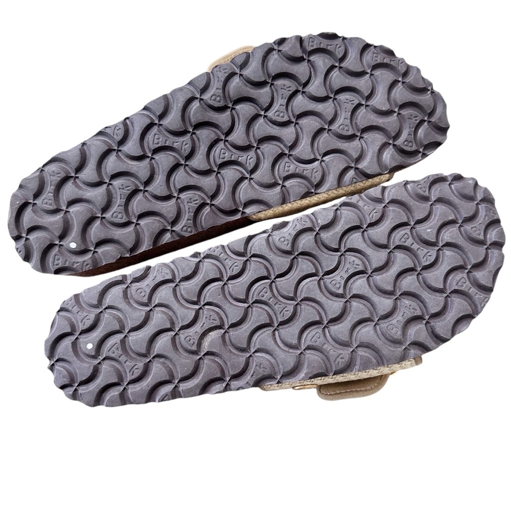 Birkenstock Cream Raffia Single-Strap Slide Sandals with Gold Buckle Detail. - Picture 11 of 13